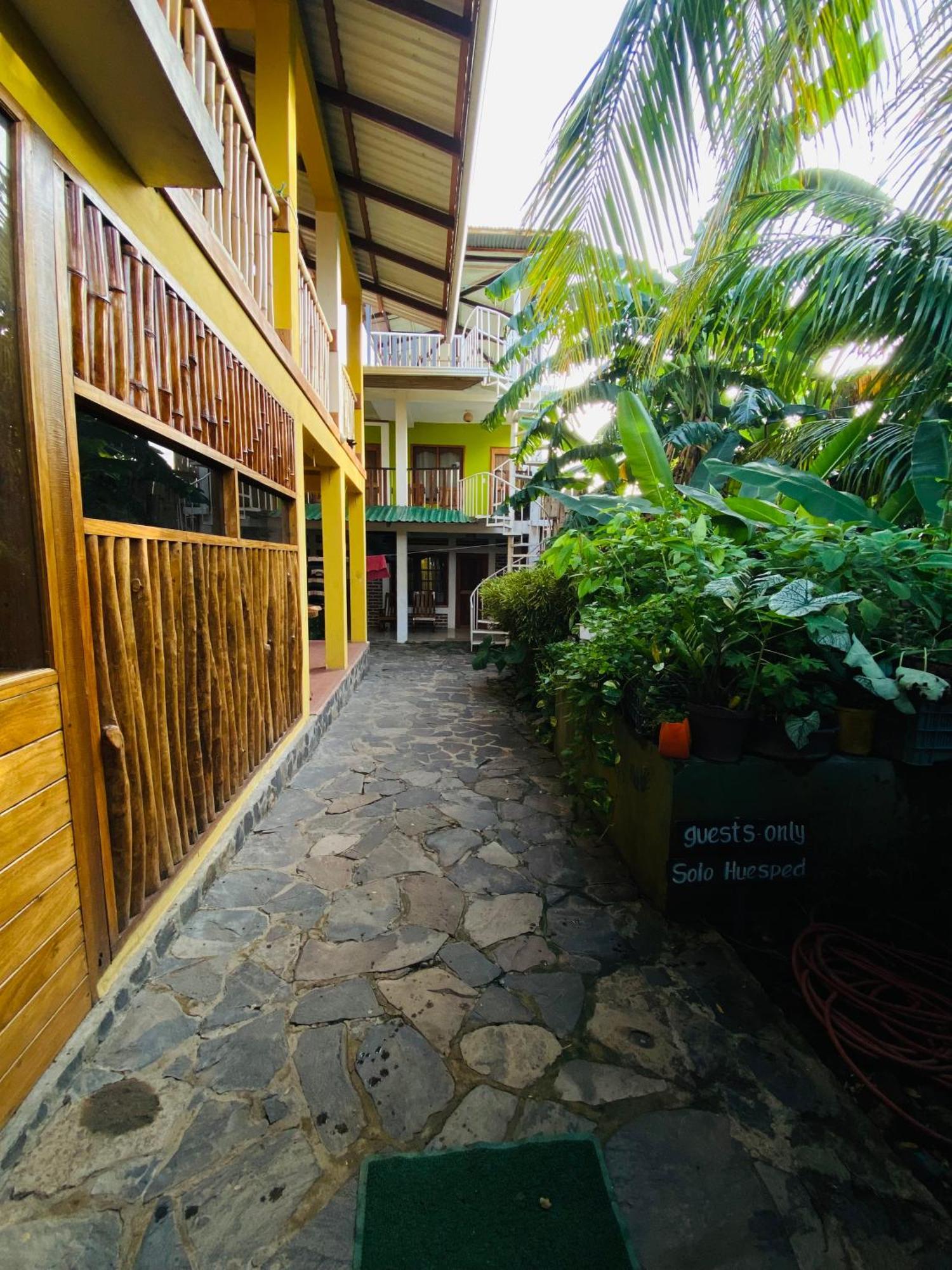 Hotel Restaurante Los Cocos Santa Cruz 外观 照片
